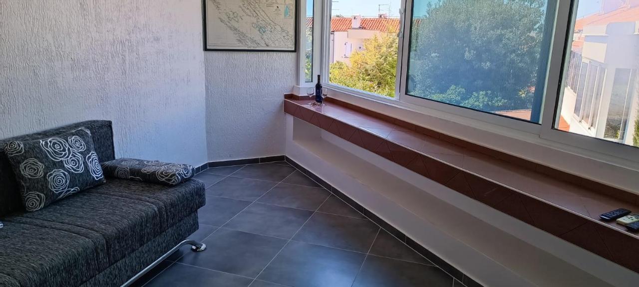 Apartment Tena Novalja Extérieur photo